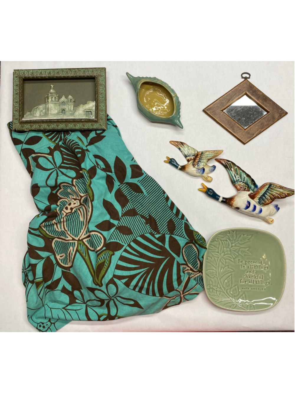 TABLEAU IN GREEN 7 Home Objects